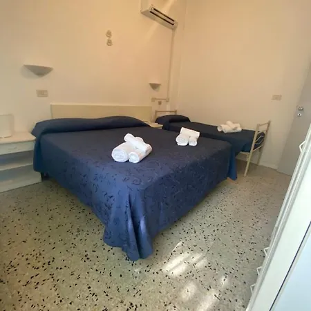 Szálloda Lucciola Cattolica