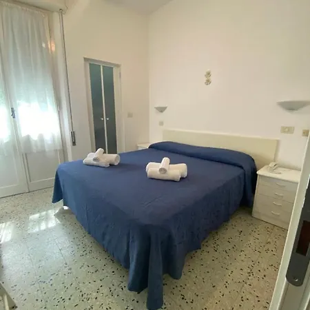 Lucciola 2* Cattolica